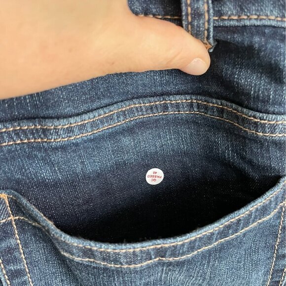 TORRID Mid Rise Jeans Slim Boot Vintage Stretch Denim Women's 28R, 50x31.5 - Picture 7 of 16